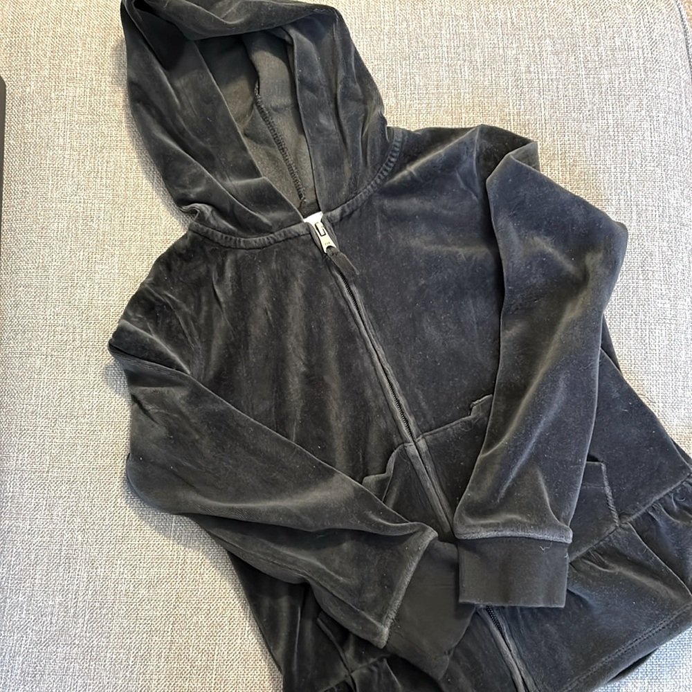 Velour Jacket 🖤
